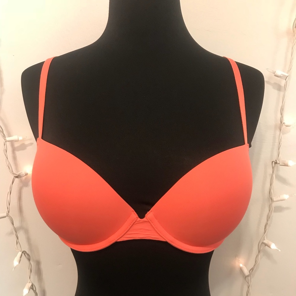 32D coral bra